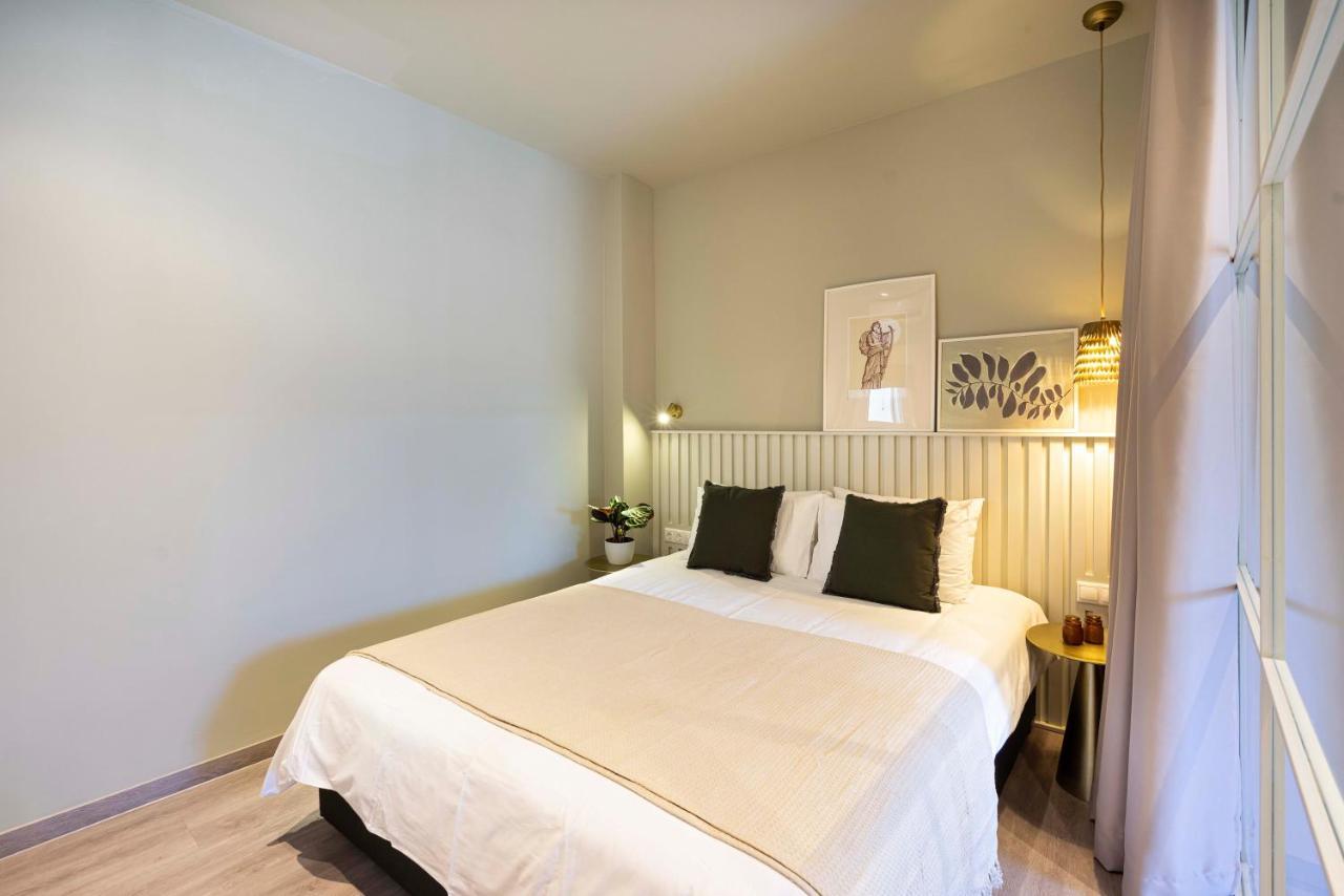Yalarent Stunning Apartments At The Heart Of 아테네 외부 사진