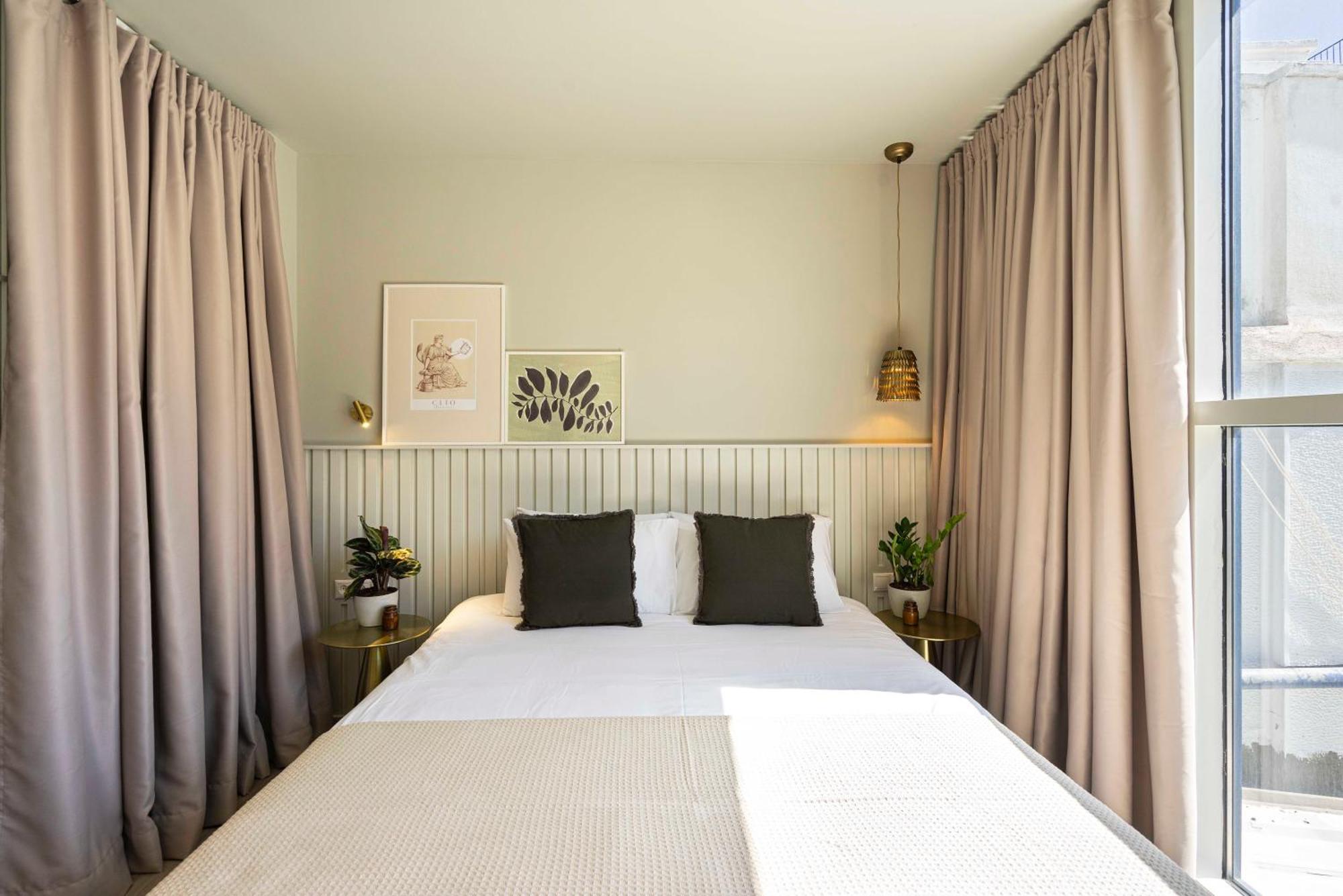 Yalarent Stunning Apartments At The Heart Of 아테네 외부 사진